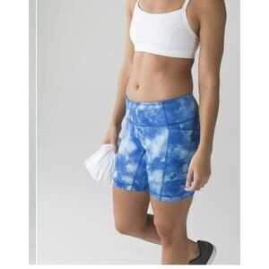 Lululemon Speed Track Short Tidal Trip Pipe Dream Blue Size 2 EUC